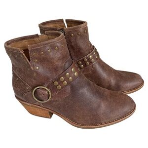 Sofft Brown Leather Western Harness Ankle Boots Studs Rivets Size 7.5